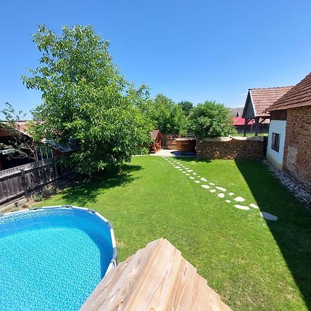 Casuta De Sub Munte Cartisoara Villa Екстериор снимка